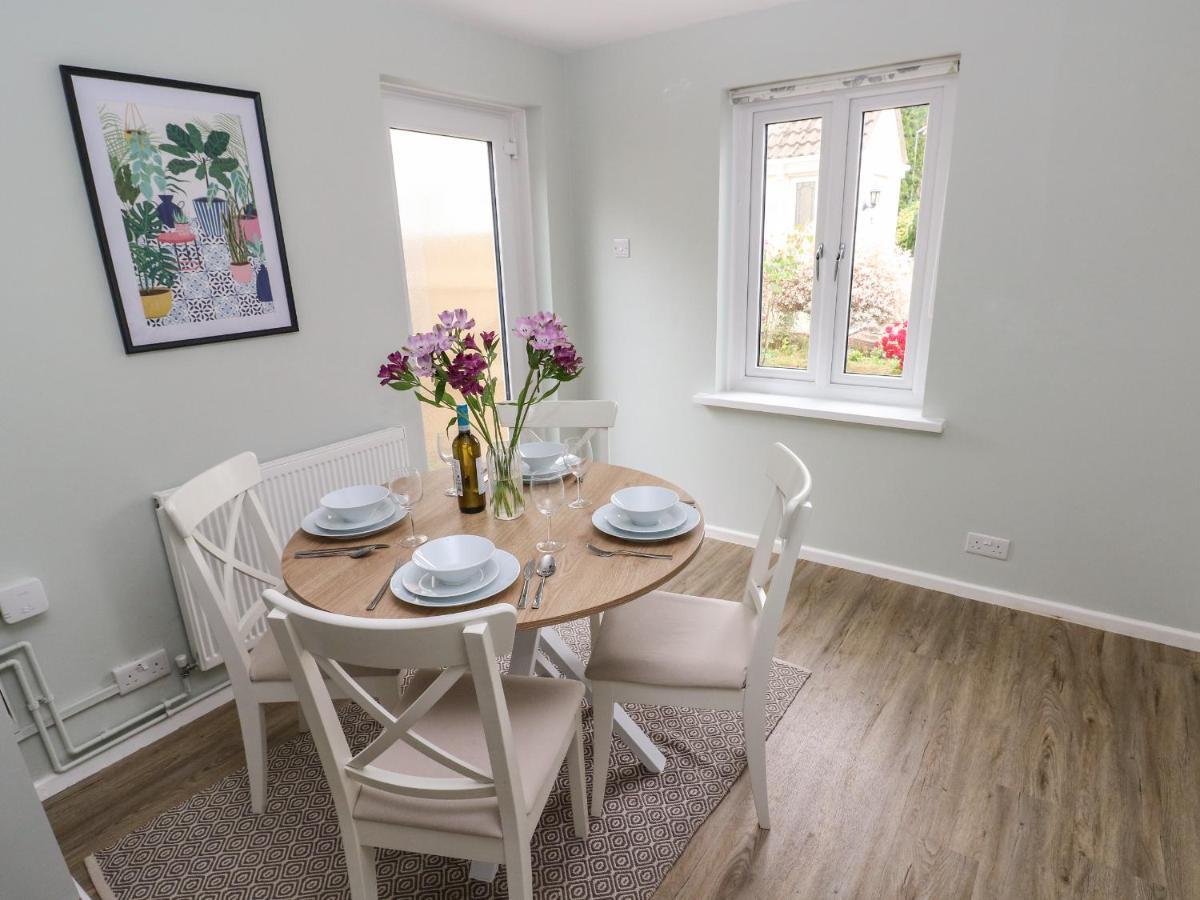 Mews Cottage Carmarthen Extérieur photo